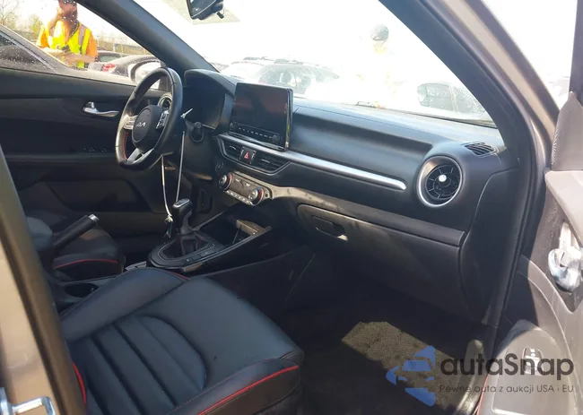 3KPF44AC6NE449955: 42104499