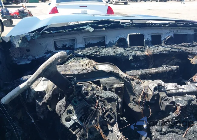 1FMSK7DH2LGC73508: 42105700