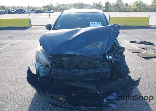 3MYDLBYV6JY329802: 42105815