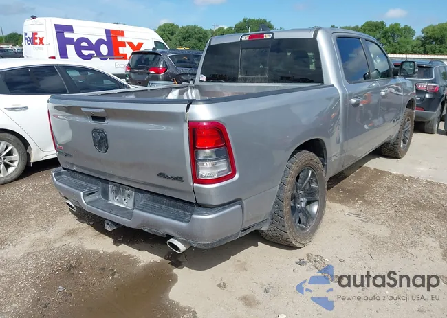 1C6SRFFM6NN286353: 42105846