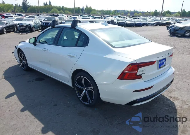 7JRL12TM9RG287266: 42106053