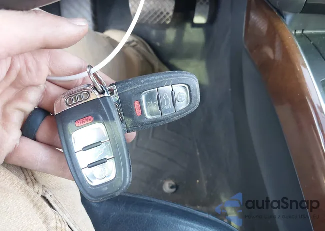 WA1LFAFP1CA076860: 42105365