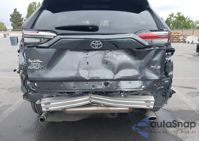 2T3W1RFV4RC272706: 42105460