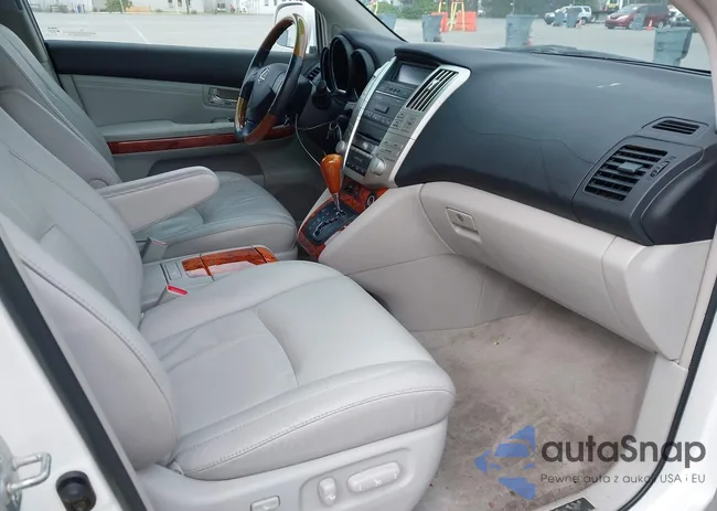 2T2GK31U77C012931: 42105536