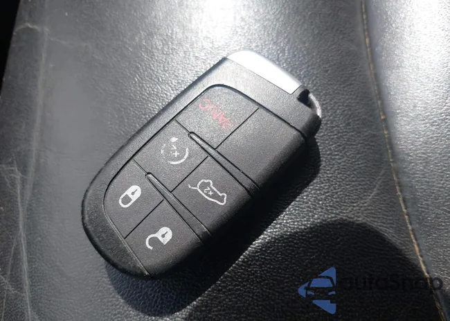 3C4PDDBG9ET150025: 42107072