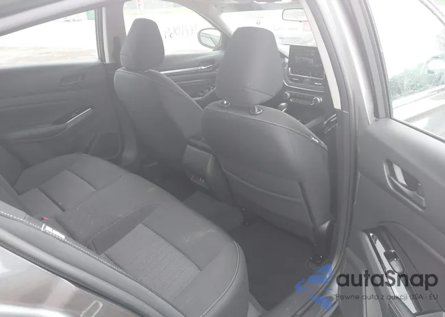 1N4BL4DW0PN302056: 42106411