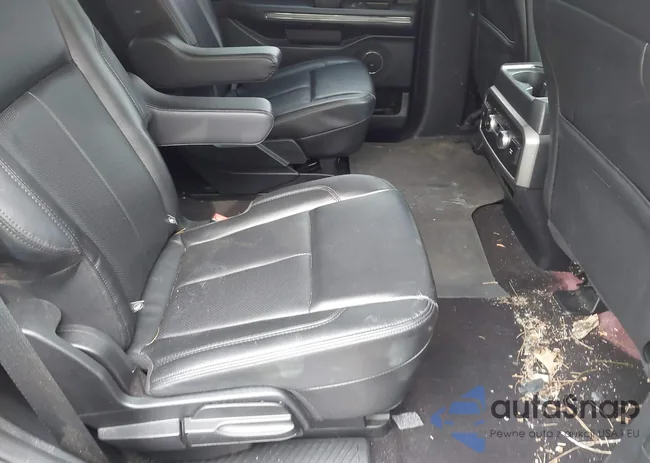 1FMJU1JT3MEA38883: 42106529