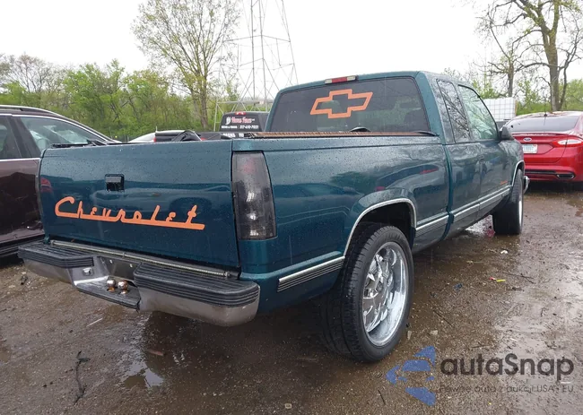 1GCEC19W0WE256015: 42107819