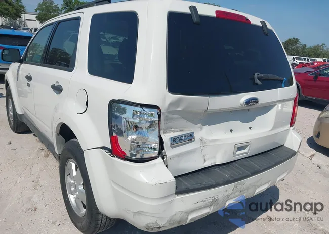 1FMCU0D75AKD21199: 42107875