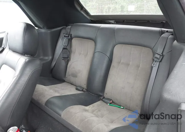 1C3EL55R56N210904: 42107942