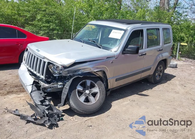 1J8GN28K68W197890: 42107236