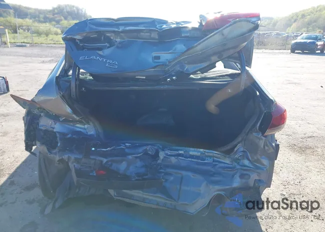 KMHD74LF2HU154617: 42107570