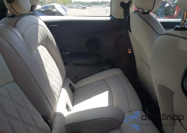 WMW53DH09P2T51901: 42108680