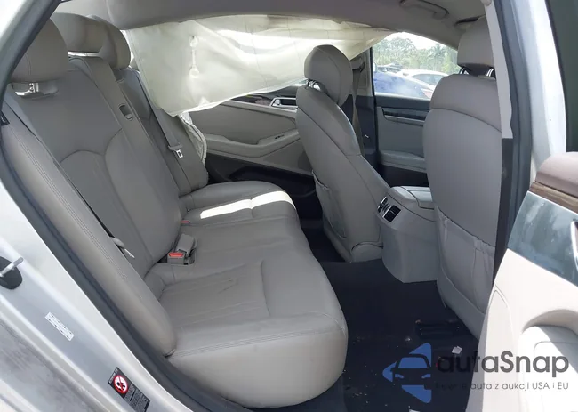 KMHGN4JE5HU194946: 42108731