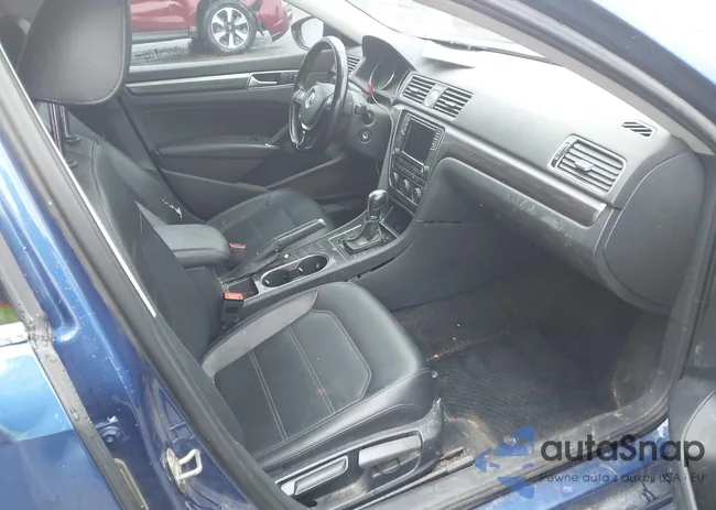 1VWBT7A32GC009922: 42108758