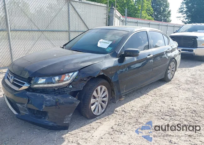 1HGCR2F87DA157327: 42108860