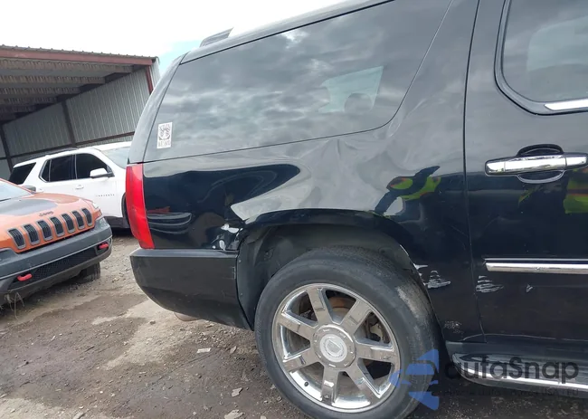 1GYFK66887R367331: 42108950