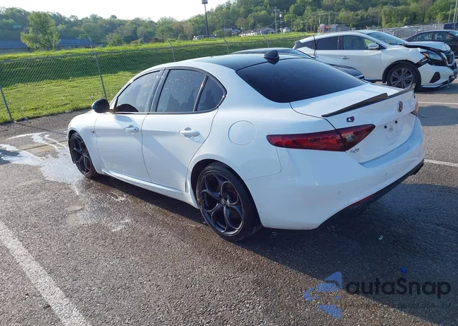 ZARFAMBN6K7601016: 42109097