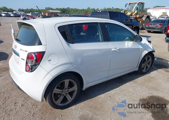 1G1JG6SB2F4185485: 42109108