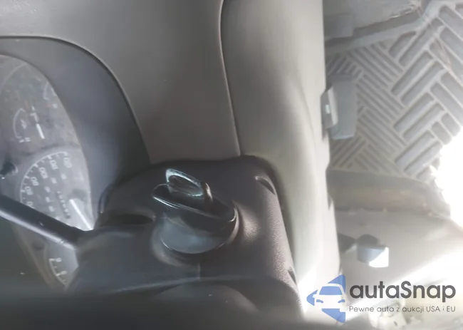 1FTYR14U5WTA68510: 42109152