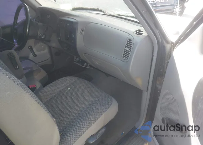 1FTYR14U5WTA68510: 42109152