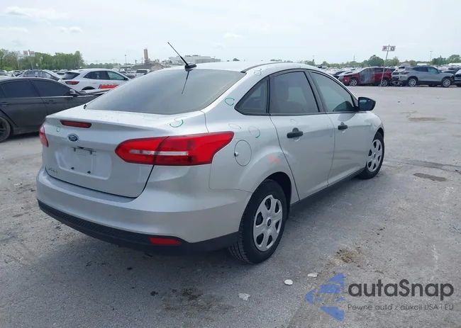 1FADP3E26JL251622: 42109195