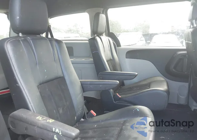 2C4RDGCG7JR207862: 42108292