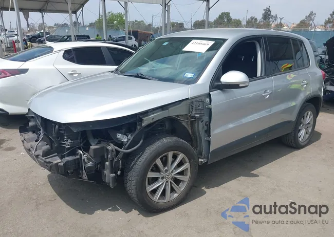 WVGAV7AX2HK043695: 42108469