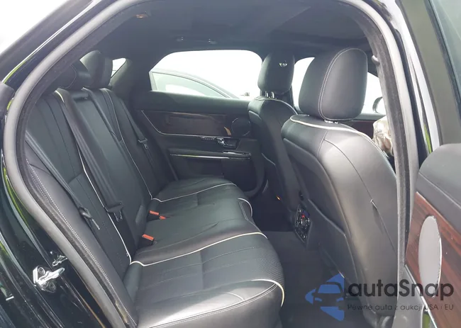 SAJWA1CB3BLV07259: 42108497