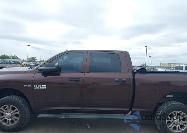 3C6TR5CT2FG500792: 42108585