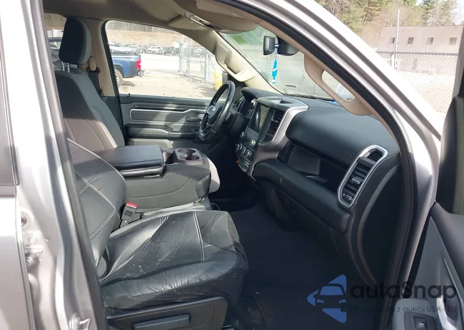 1C6RRFFG2KN696717: 42109676