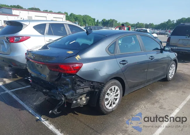 3KPF24AD0ME322311: 42109781