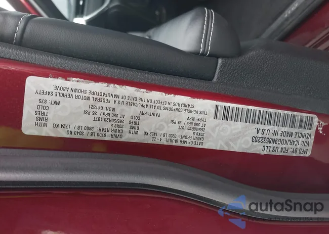 1C4RJKDG9N8532203: 42109836