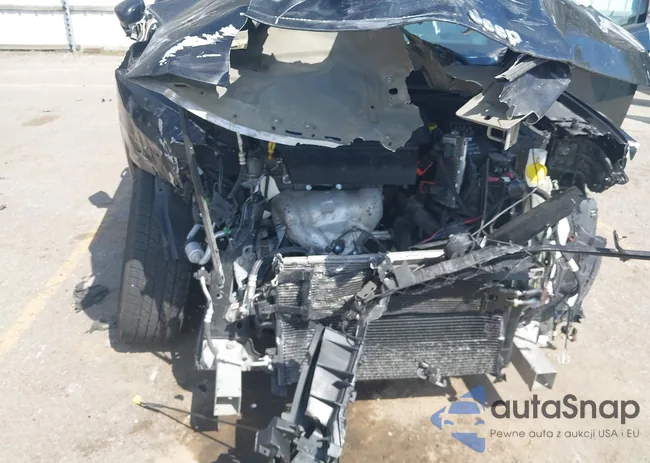 3C4NJDBB1JT265894: 42109967