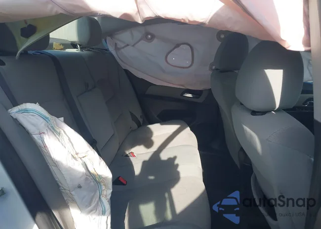 1G1PC5SB7F7141982: 42109308