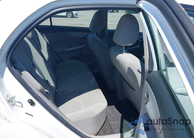 2T1BU4EE3BC654749: 42109360