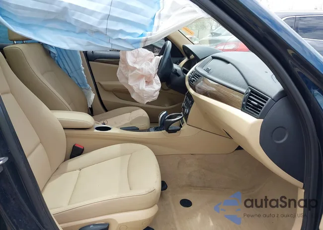 WBAVL1C51DVR91824: 42109524