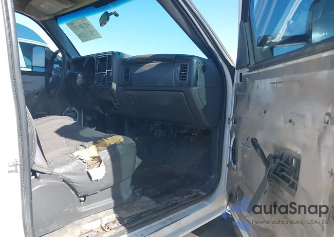 1GDHC24U54E244508: 42110629