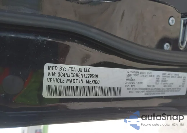 3C4NJCBB6NT229649: 42110664