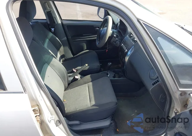 JS2YC412385103614: 42111159