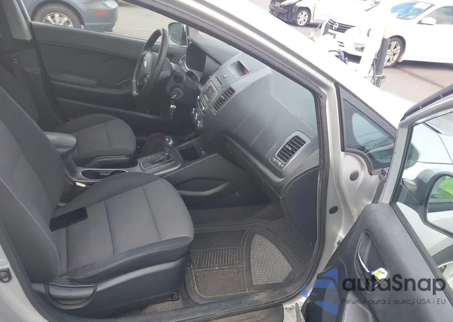 KNAFX4A66E5063305: 42110216