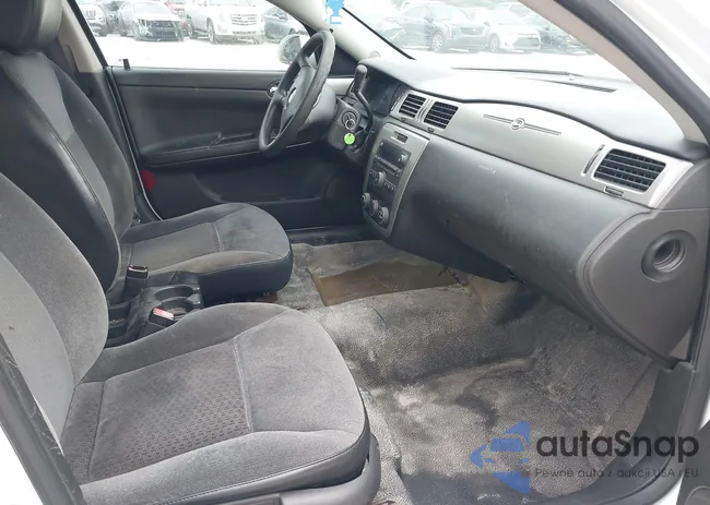 2G1WD5EM4B1286491: 42110405