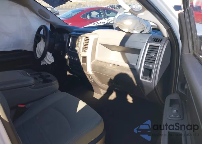 1C6RR7FG4GS166845: 42110478