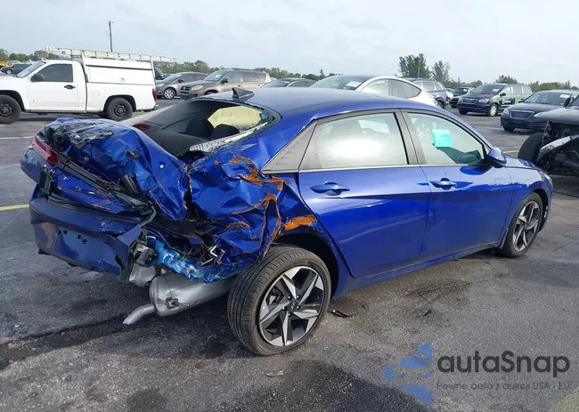 KMHLS4AG2PU487341: 42110487