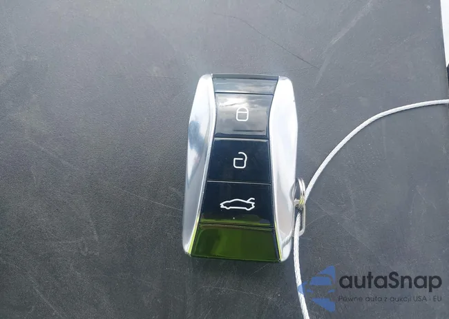 SCCLEKMX7RHB45196: 42110598