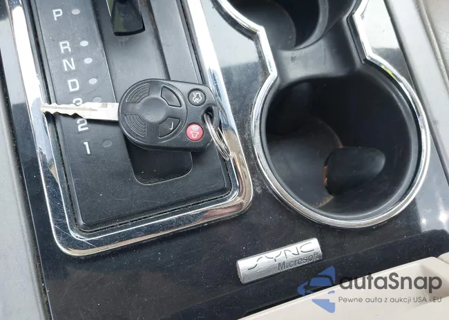 1FMJU2A5XBEF19315: 42111701