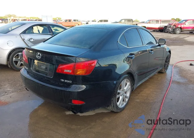 JTHBE262262002620: 42111981