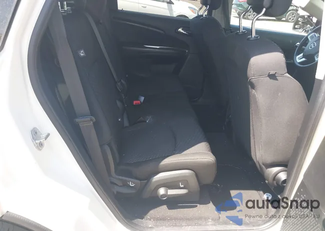 3C4PDCAB0JT217282: 42111536