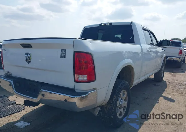 3C6UR5ML3JG359629: 42111587