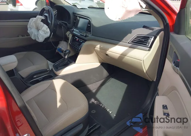 5NPD84LF1JH291131: 42112639